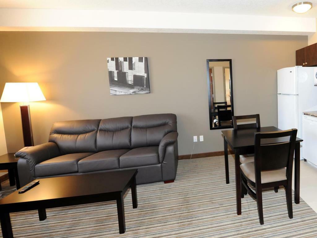 Best Western Plus Peace River Hotel&Suites Exterior foto